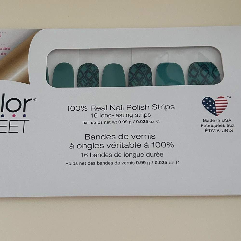 Color Street Nail Strips in Snake My Day